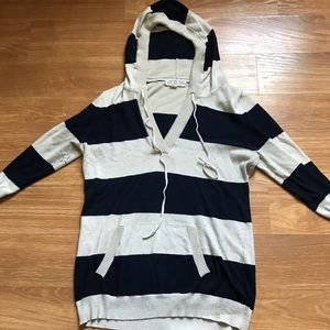 White and black pink rose shirt hoodie